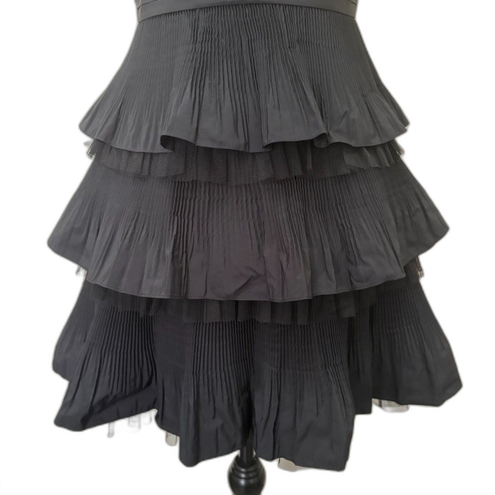 BCBGMAXAZRIA Tiered Pleated Ruffle Cocktail Mini Dress Black Chic LBD Size 2 - Picture 3 of 6